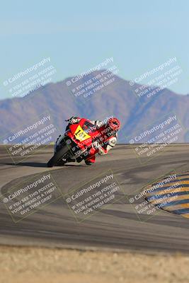 media/Dec-10-2023-SoCal Trackdays (Sun) [[0ce70f5433]]/Turn 12 (2pm)/